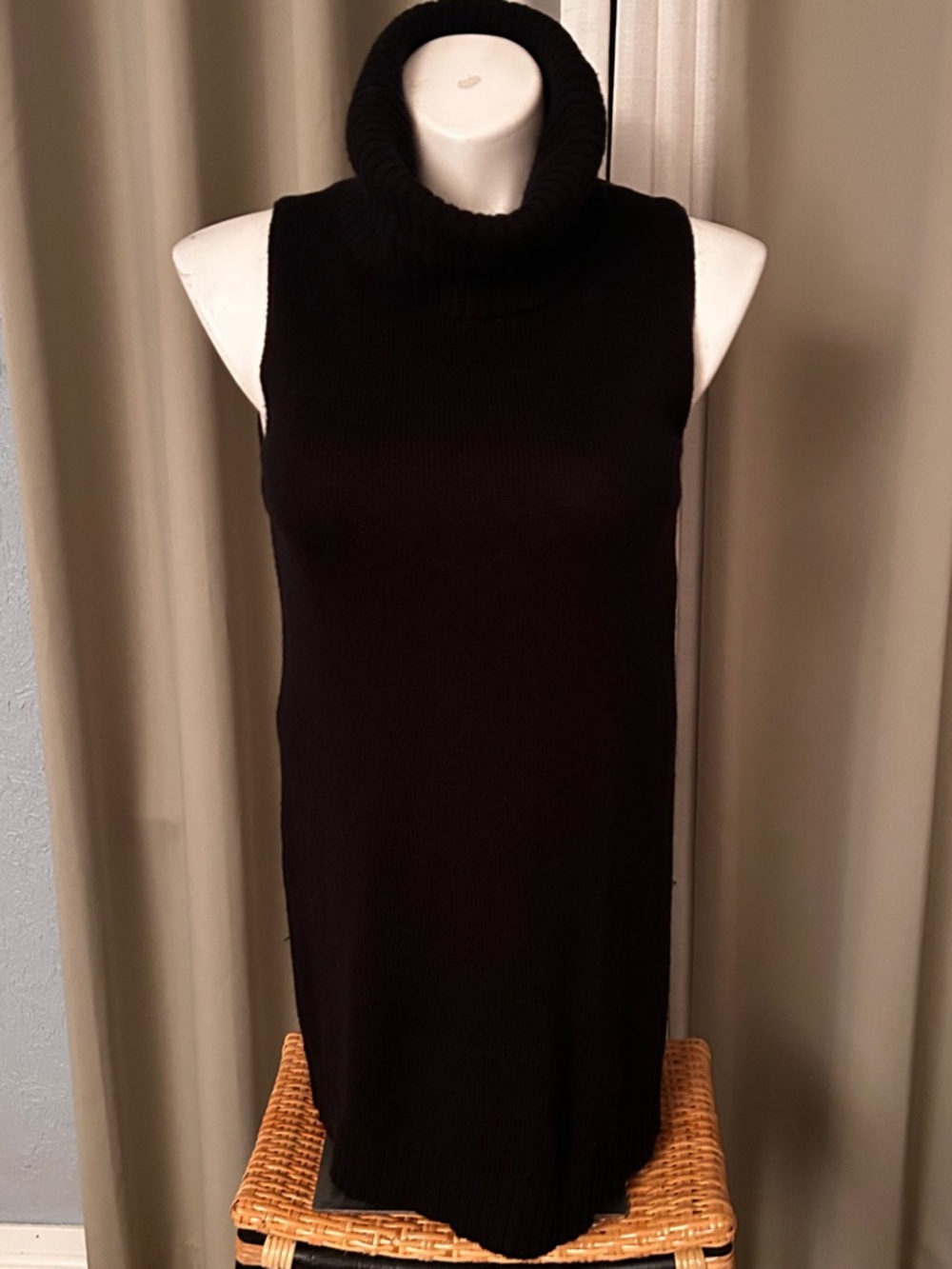 Lole Black Sleeveless Turtleneck Midi Sweater Dress